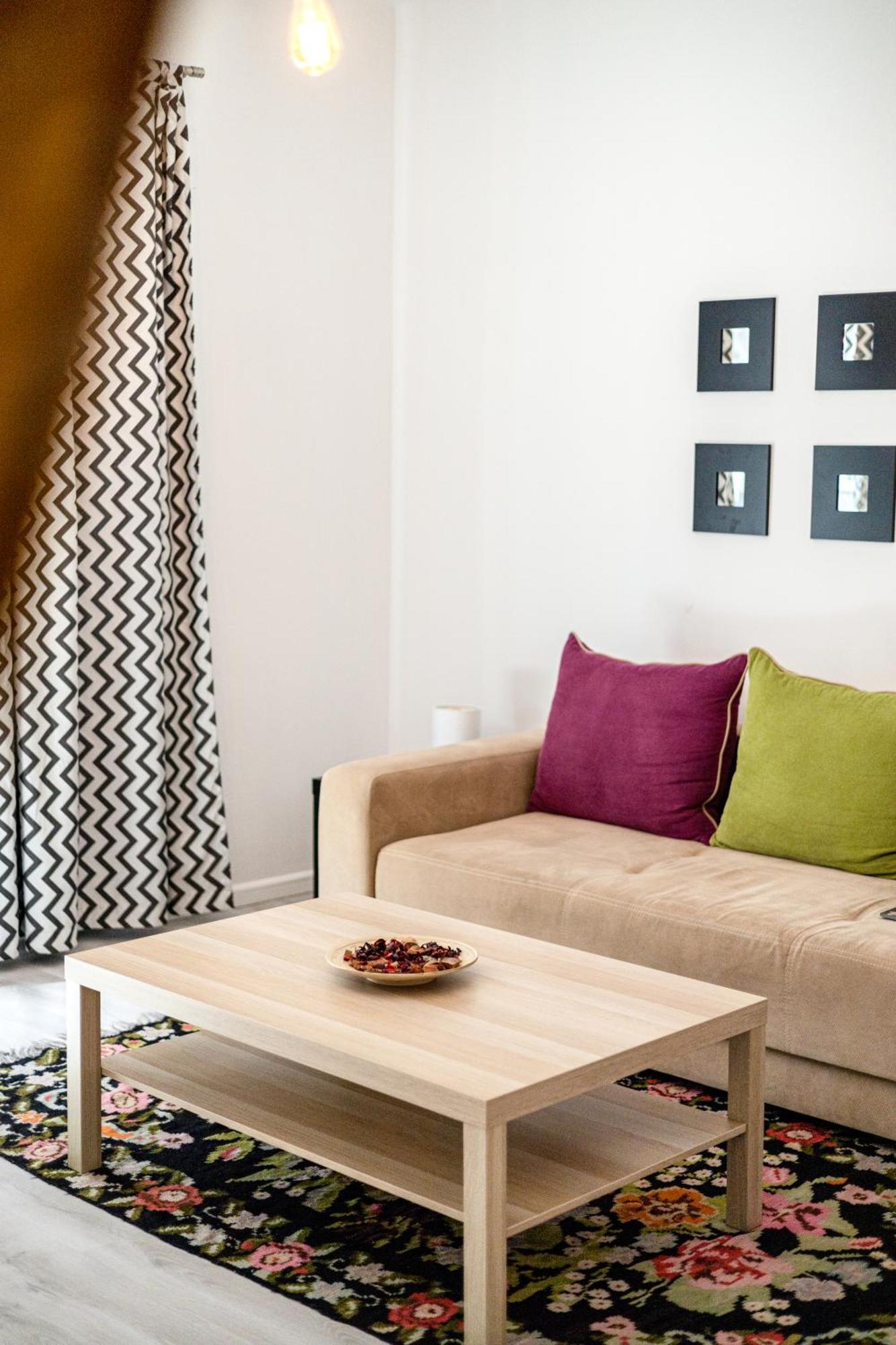 Domus Old Town Retreat Cozy & Central Bucarest Extérieur photo