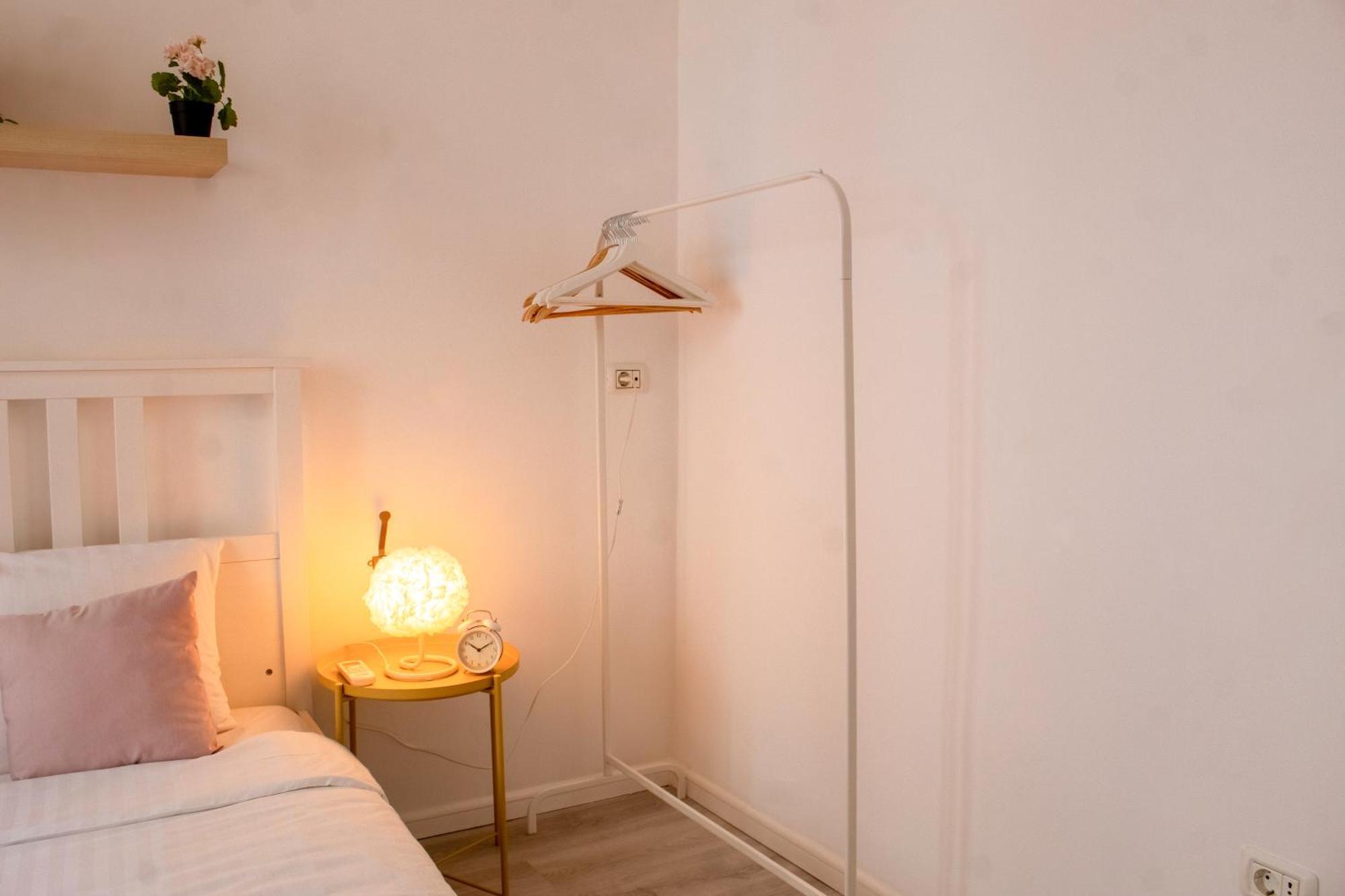 Domus Old Town Retreat Cozy & Central Bucarest Extérieur photo