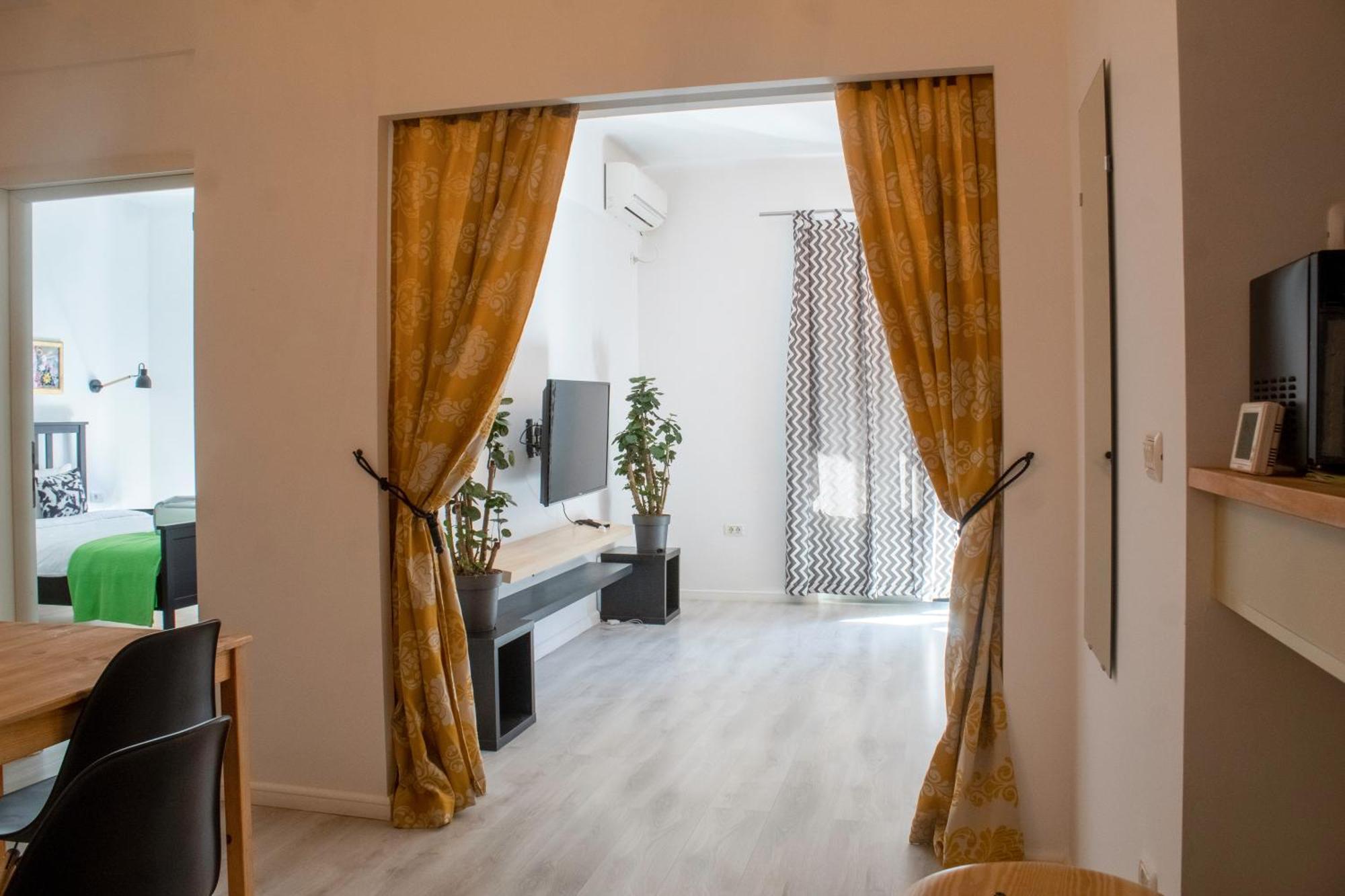 Domus Old Town Retreat Cozy & Central Bucarest Extérieur photo