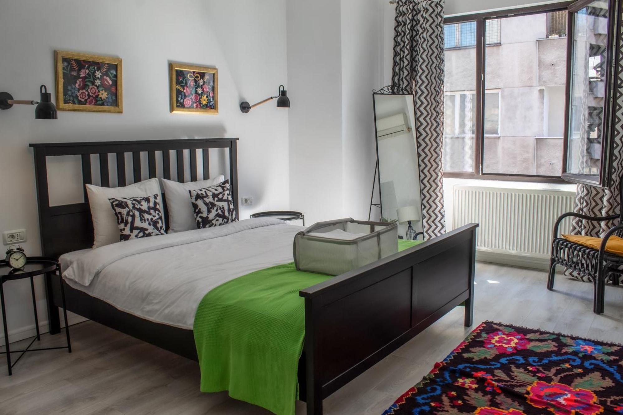 Domus Old Town Retreat Cozy & Central Bucarest Extérieur photo