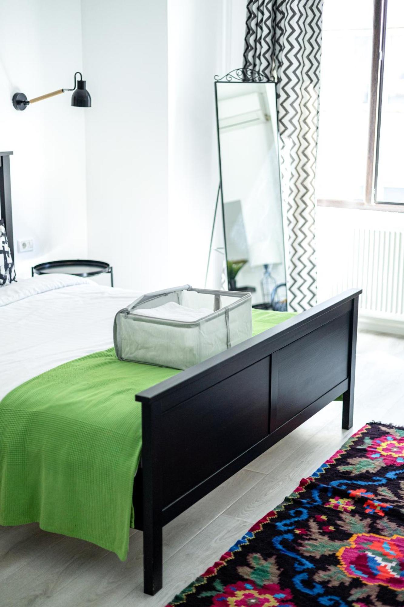 Domus Old Town Retreat Cozy & Central Bucarest Extérieur photo